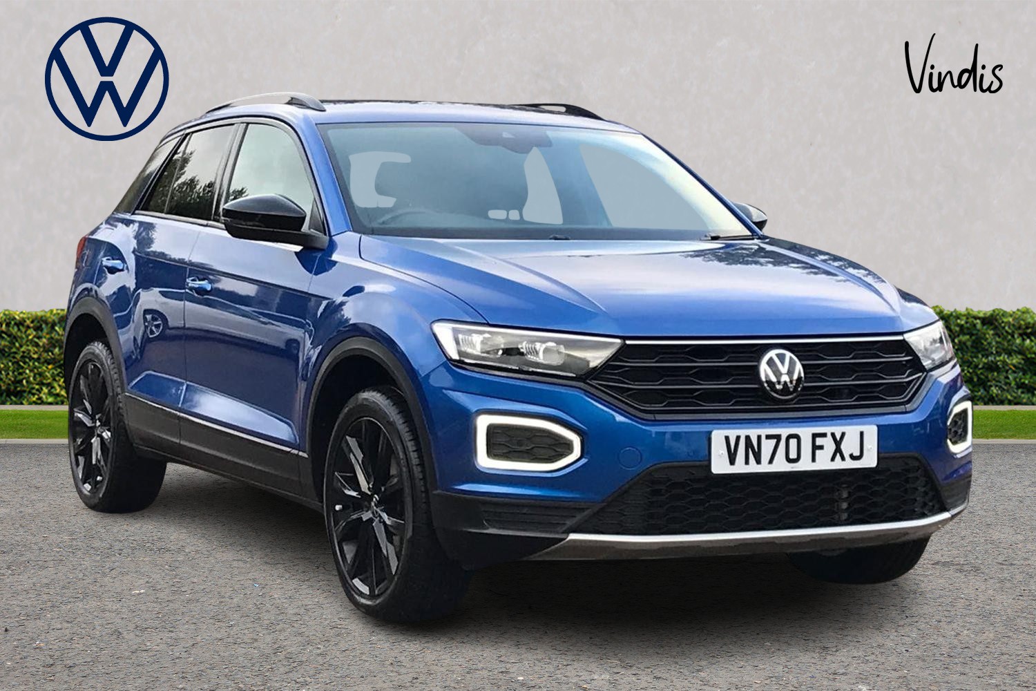 Main listing image - Volkswagen T-Roc