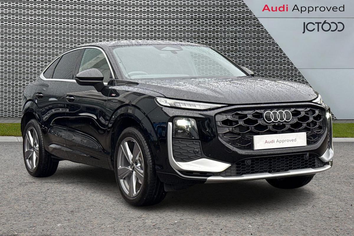 Main listing image - Audi Q3