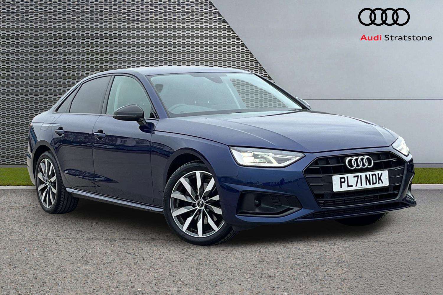Main listing image - Audi A4