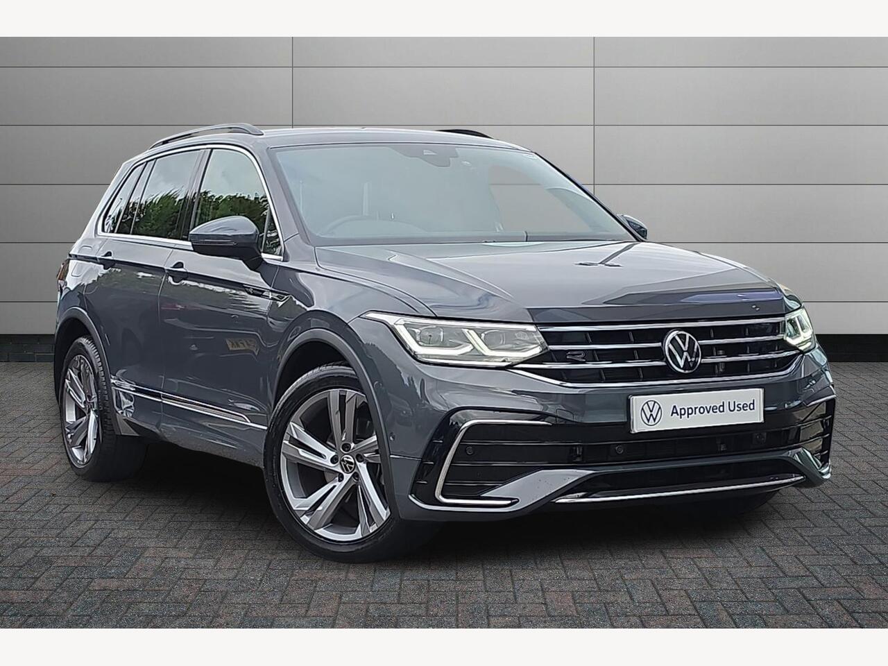 Main listing image - Volkswagen Tiguan