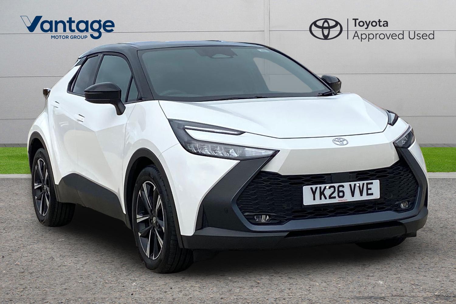 Main listing image - Toyota C-HR