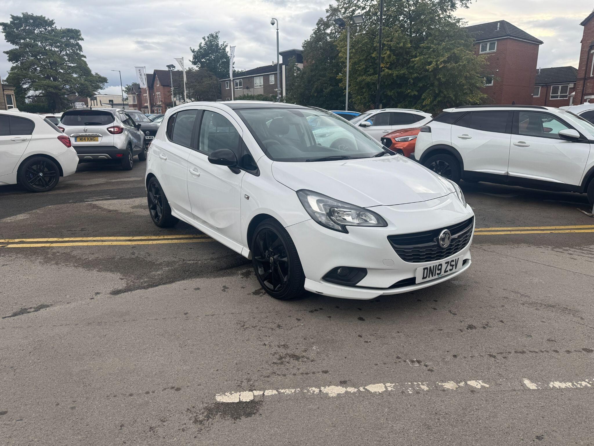 Main listing image - Vauxhall Corsa