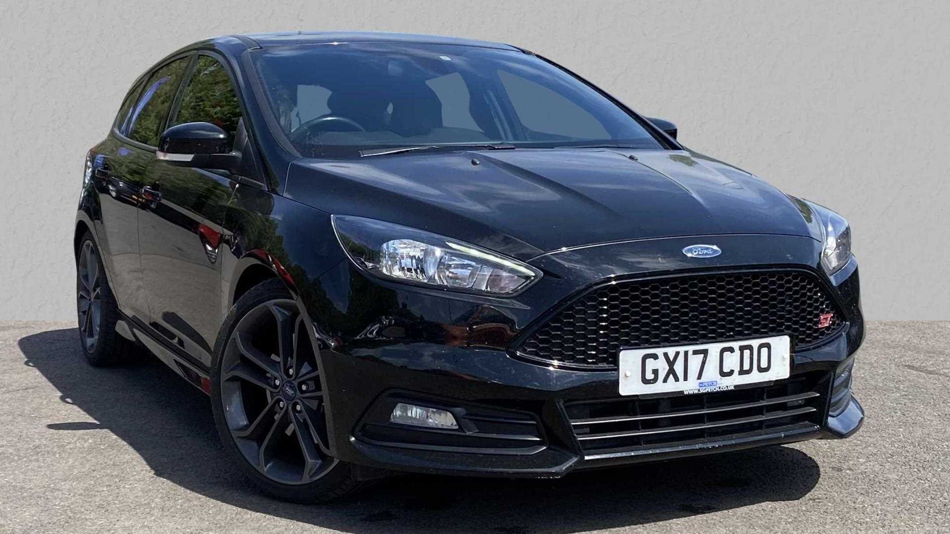 Main listing image - Ford Focus ST