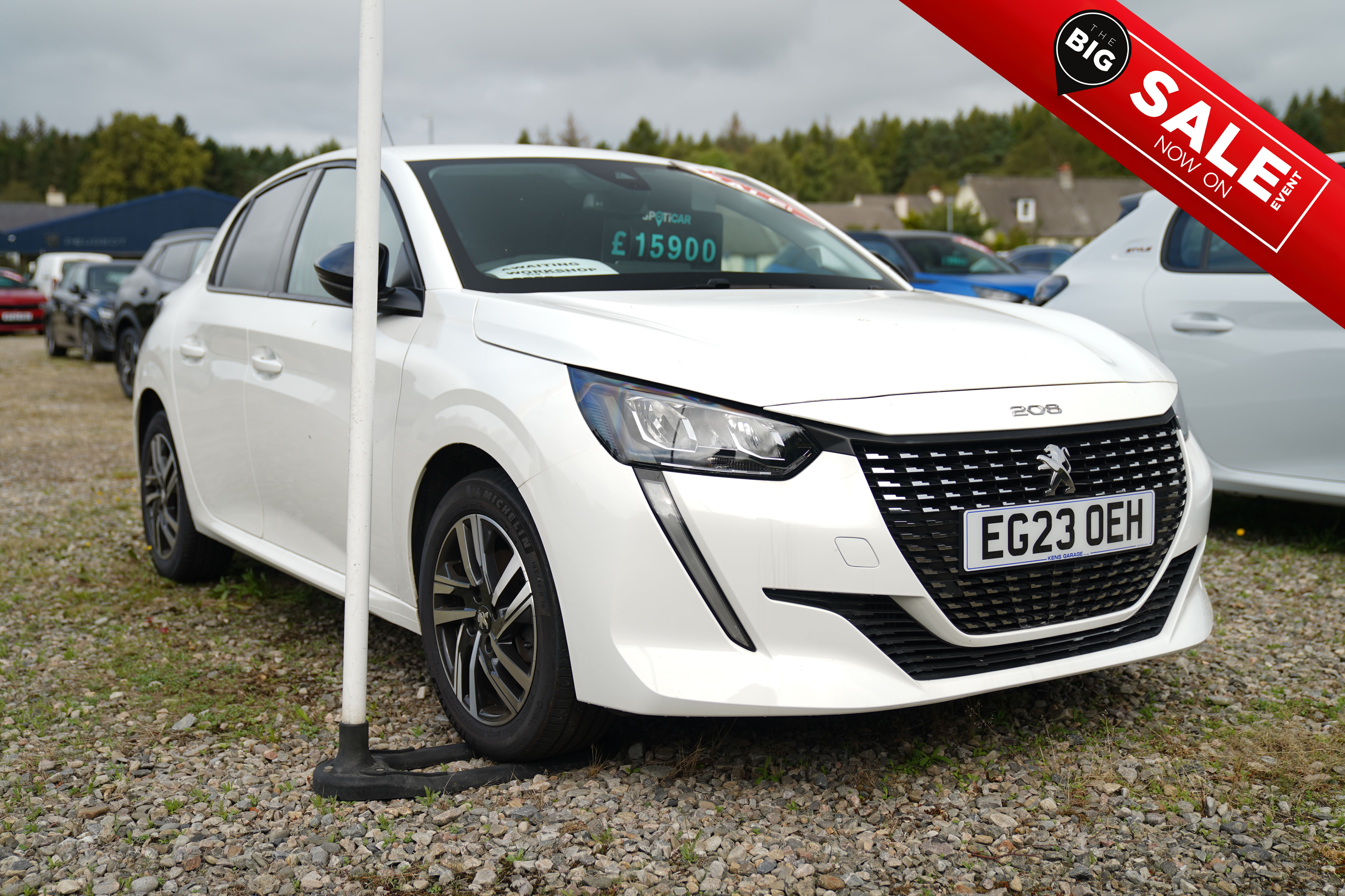 Main listing image - Peugeot 208