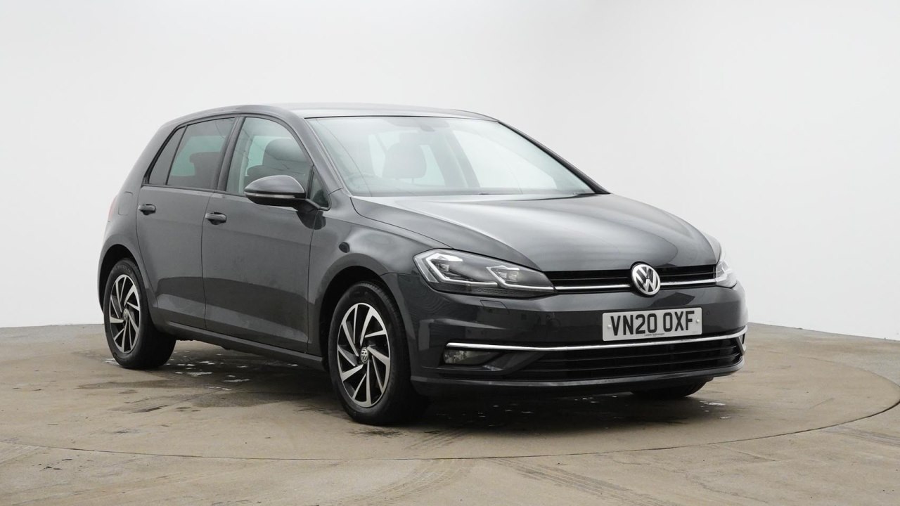 Main listing image - Volkswagen Golf