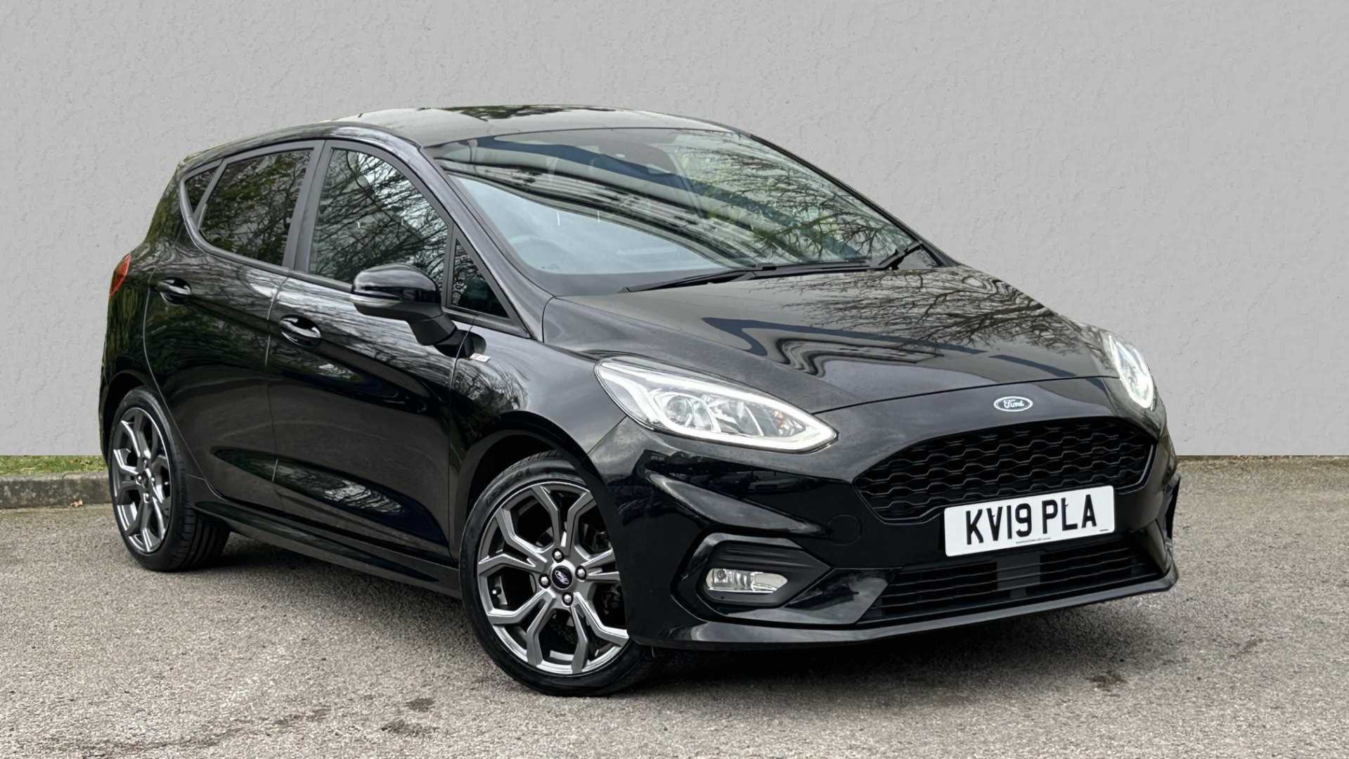 Main listing image - Ford Fiesta