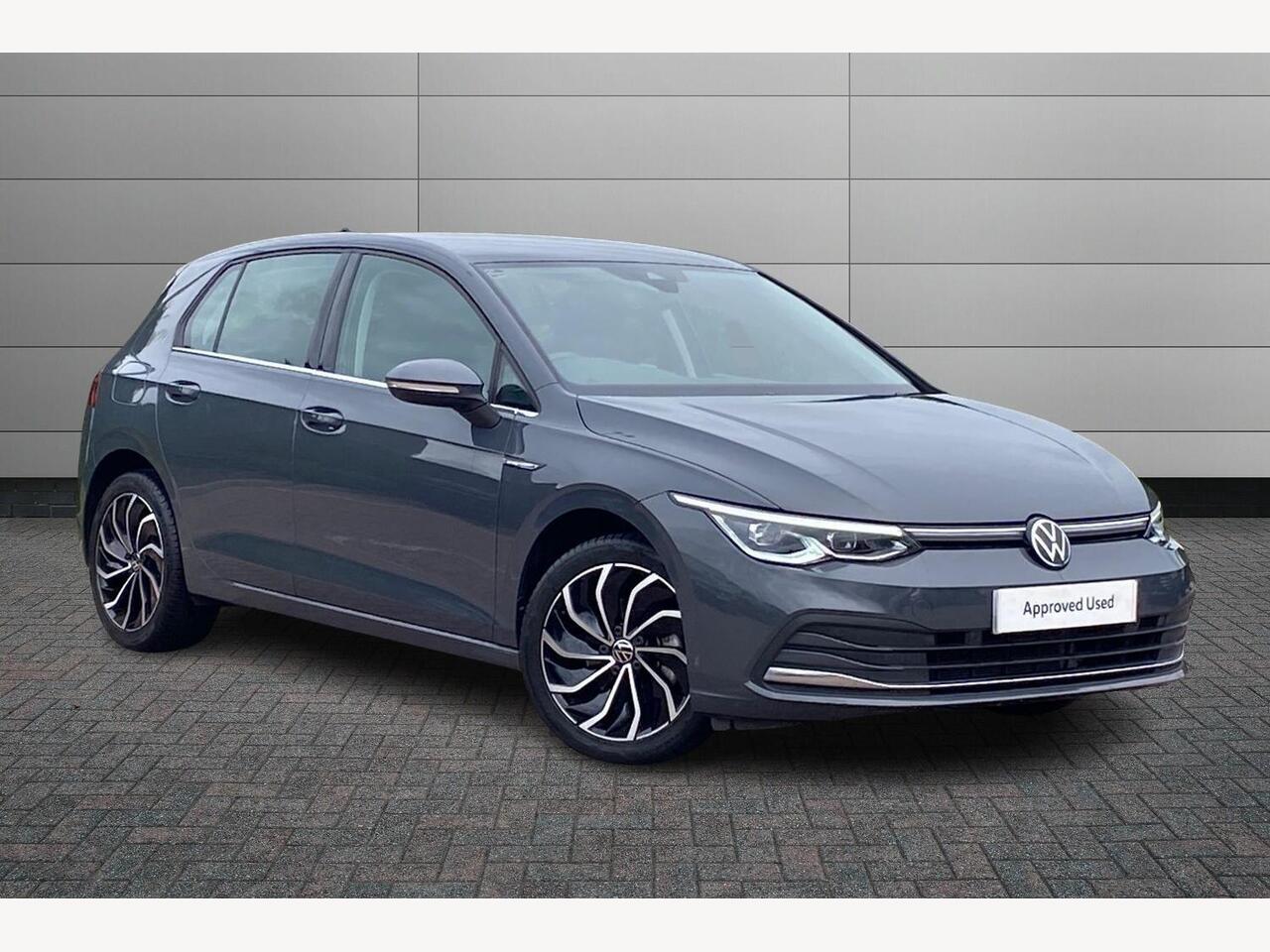 Main listing image - Volkswagen Golf