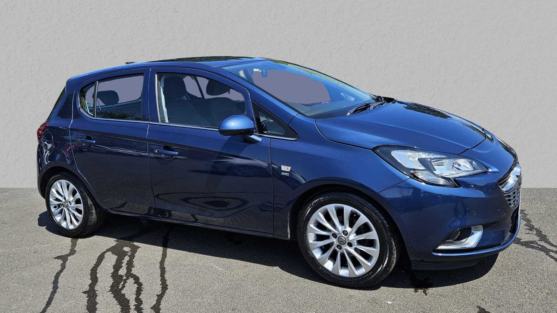 Main listing image - Vauxhall Corsa