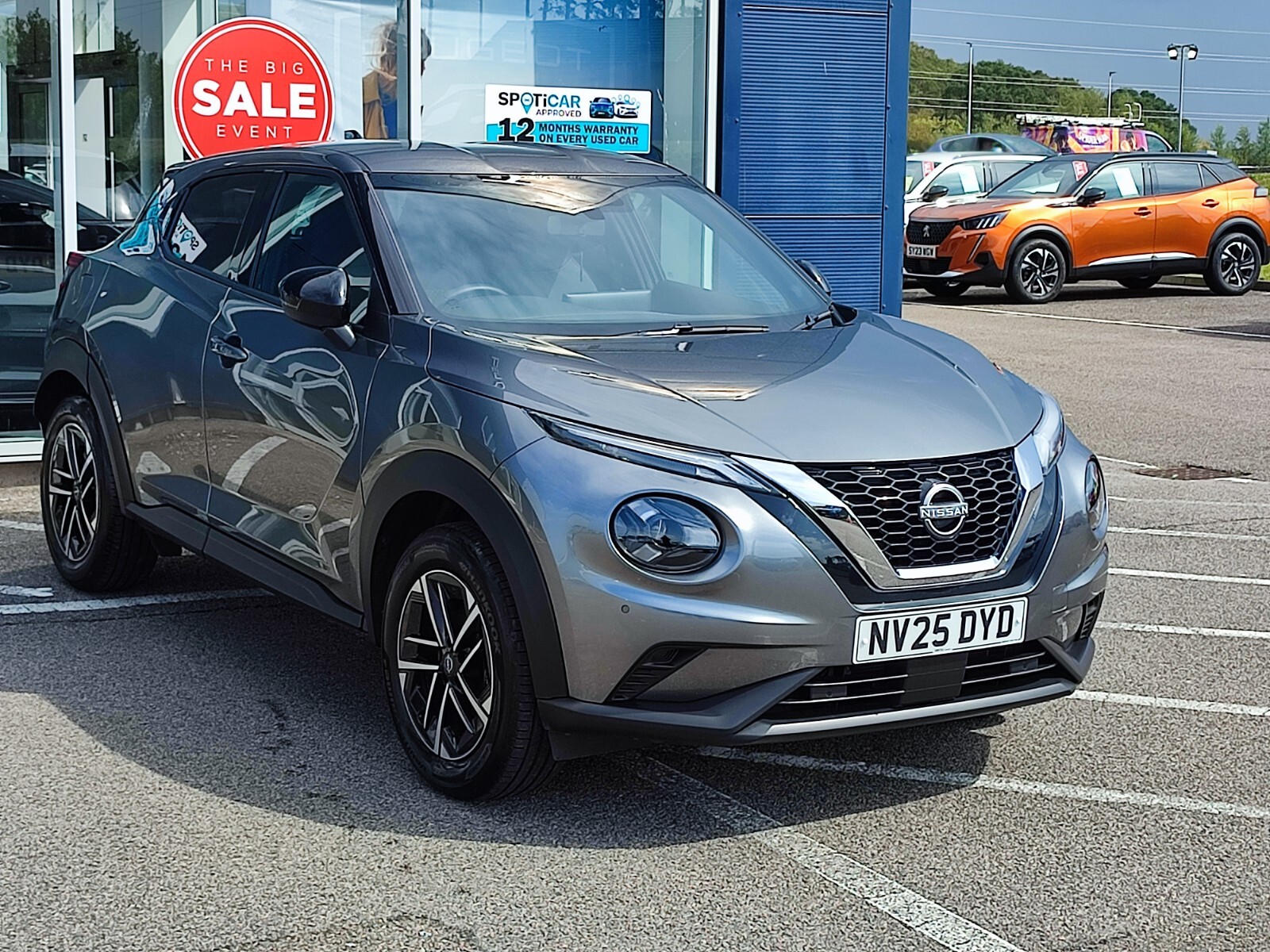 Main listing image - Nissan Juke