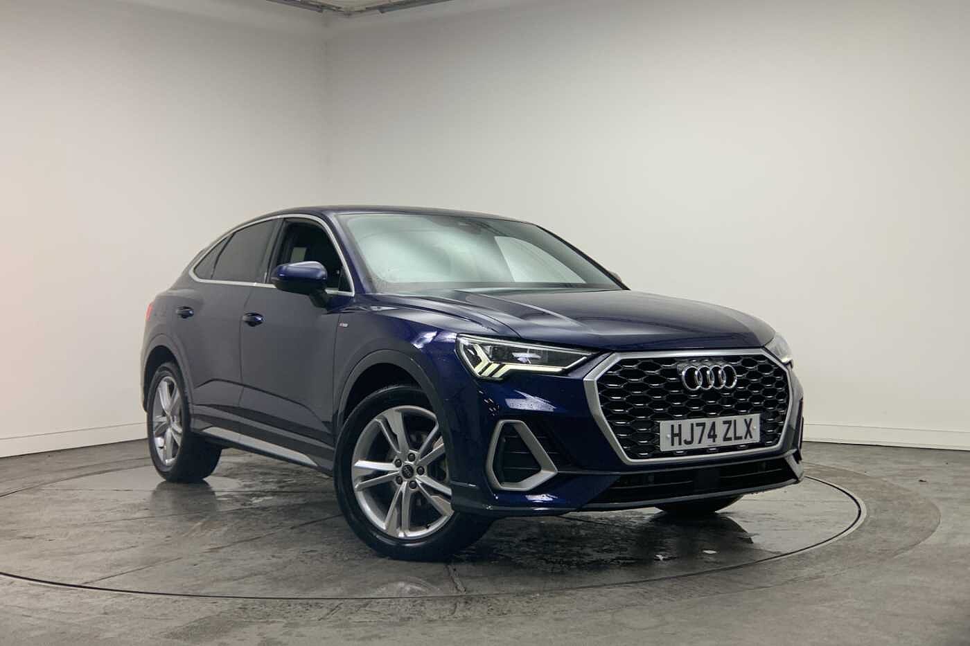 Main listing image - Audi Q3