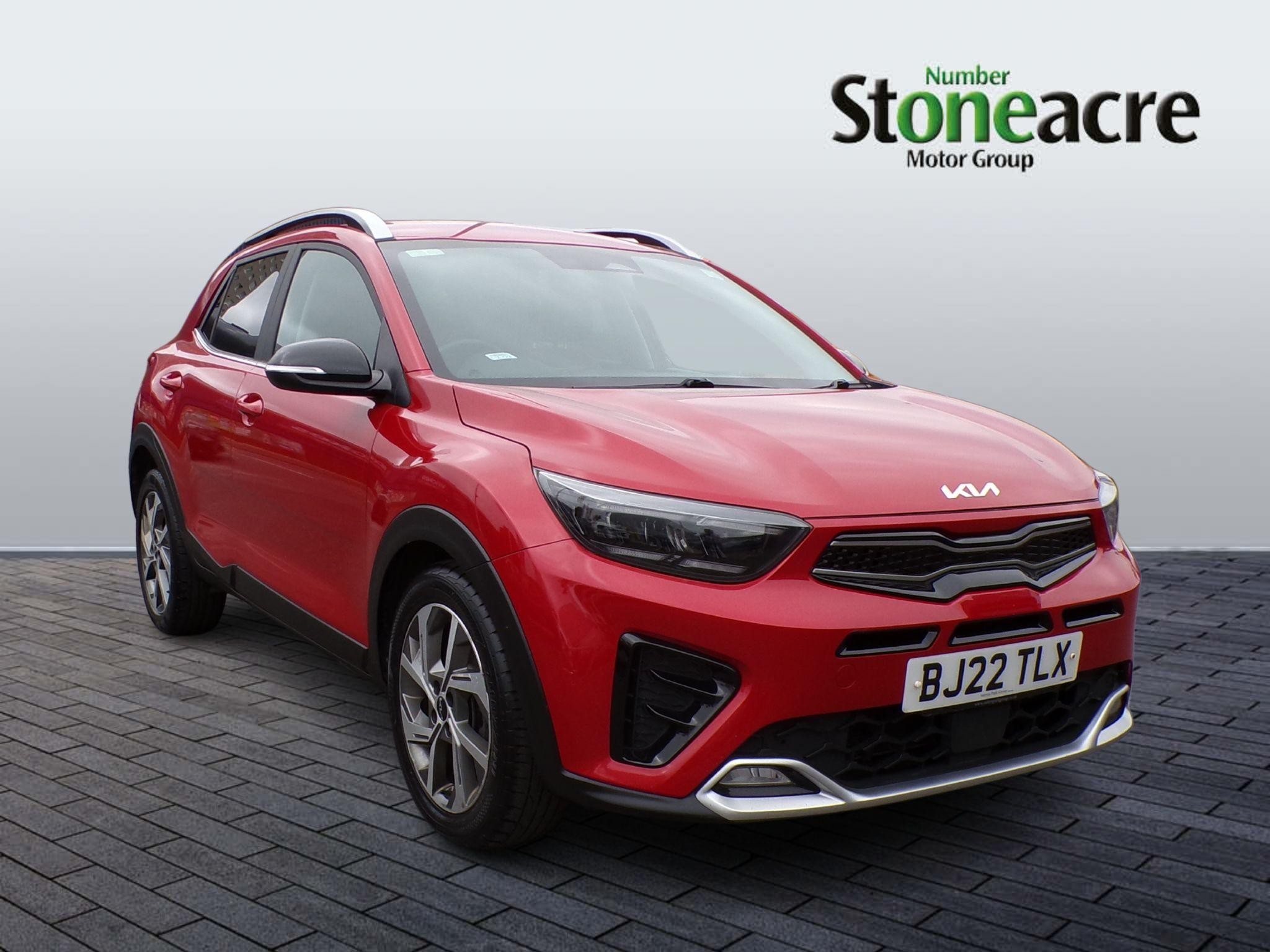 Main listing image - Kia Stonic
