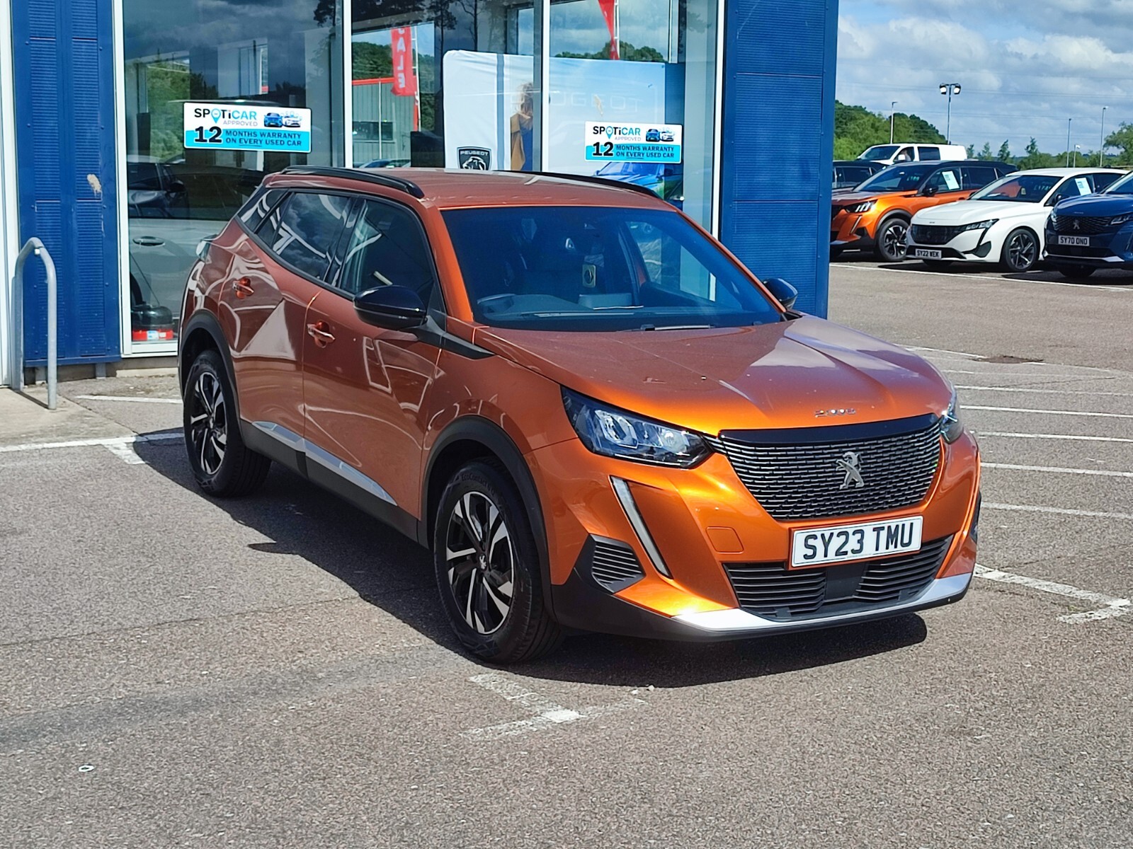 Main listing image - Peugeot 2008
