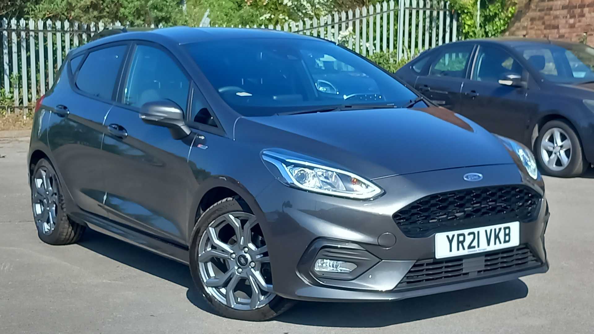 Main listing image - Ford Fiesta