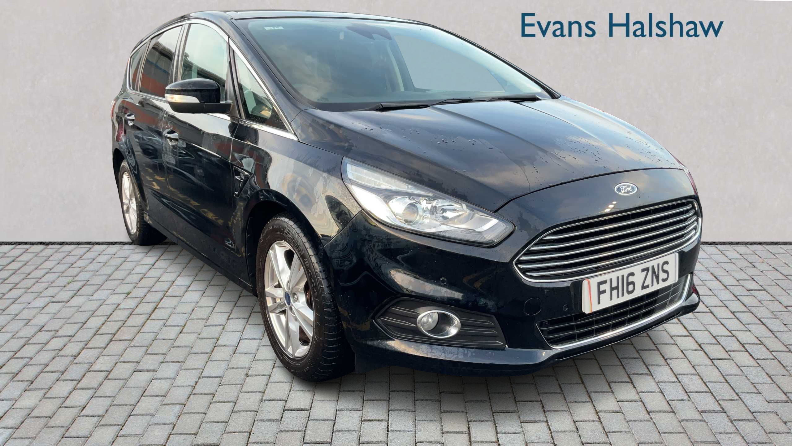 Main listing image - Ford S-MAX