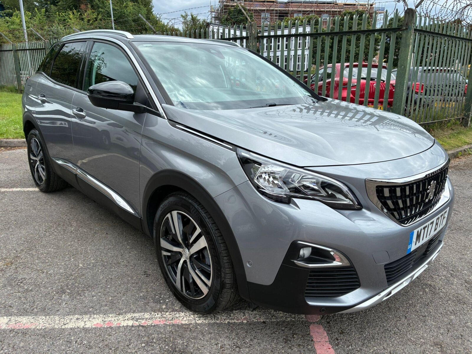Main listing image - Peugeot 3008