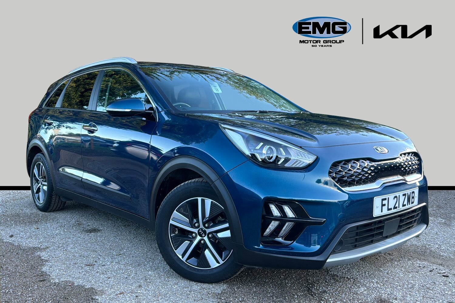 Main listing image - Kia Niro