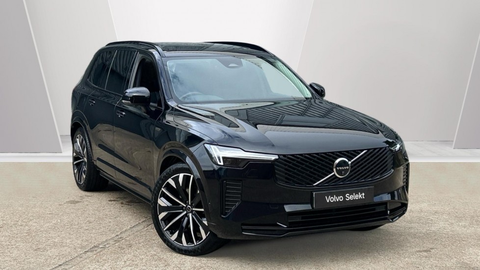 Main listing image - Volvo XC90