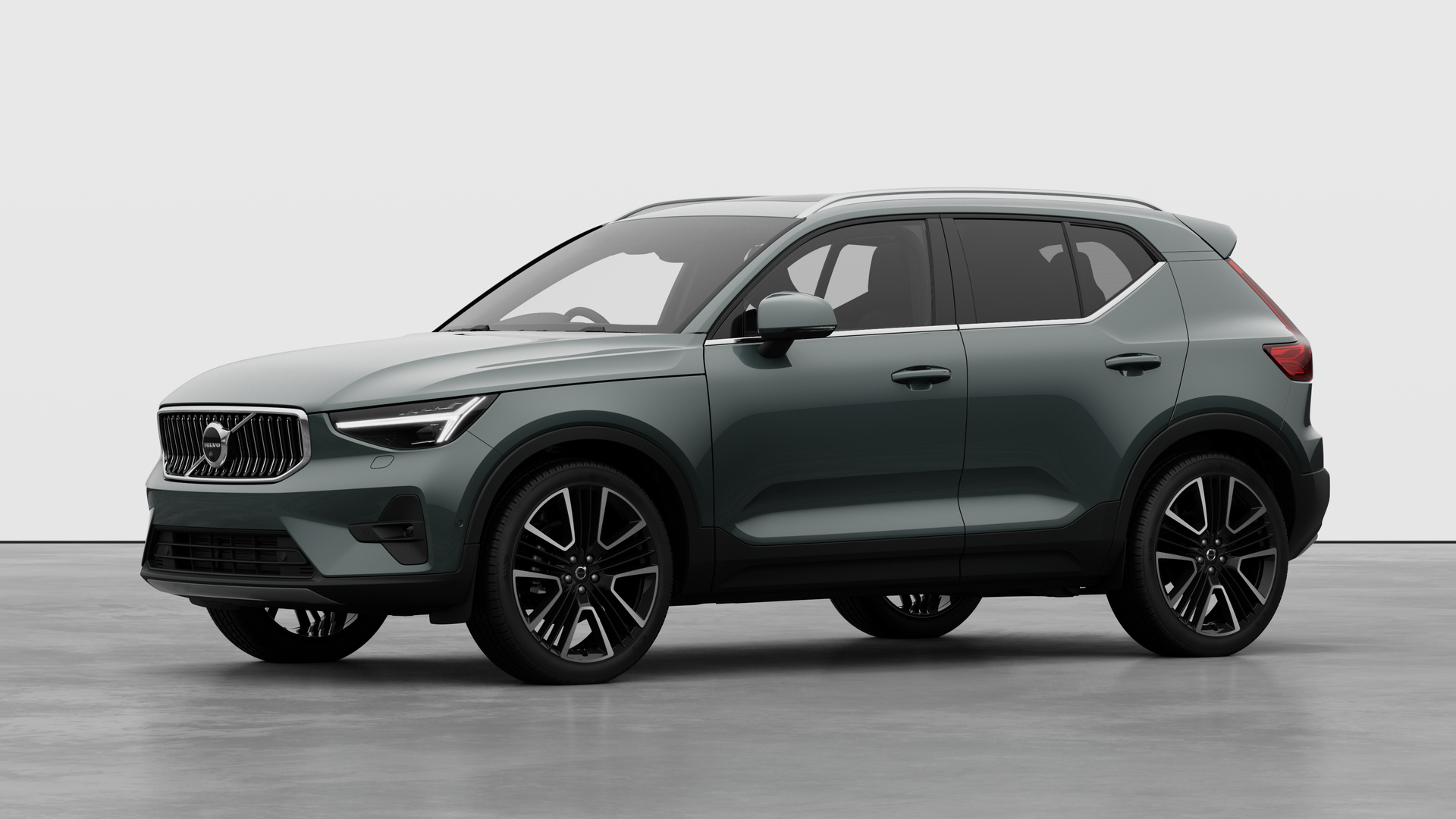 Main listing image - Volvo XC40