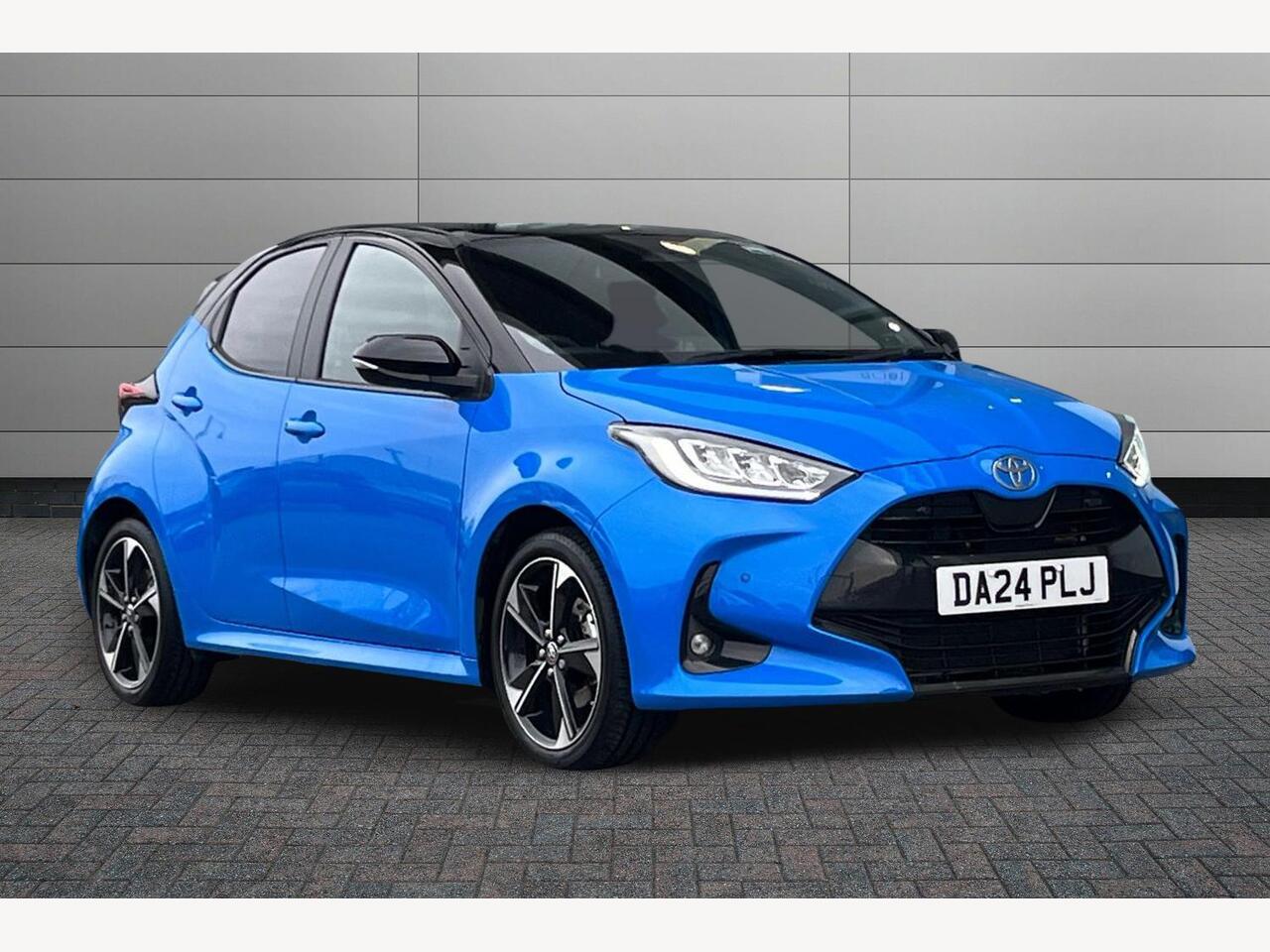 Main listing image - Toyota Yaris