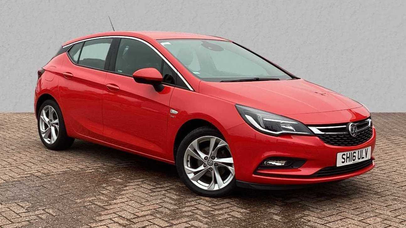 Main listing image - Vauxhall Astra