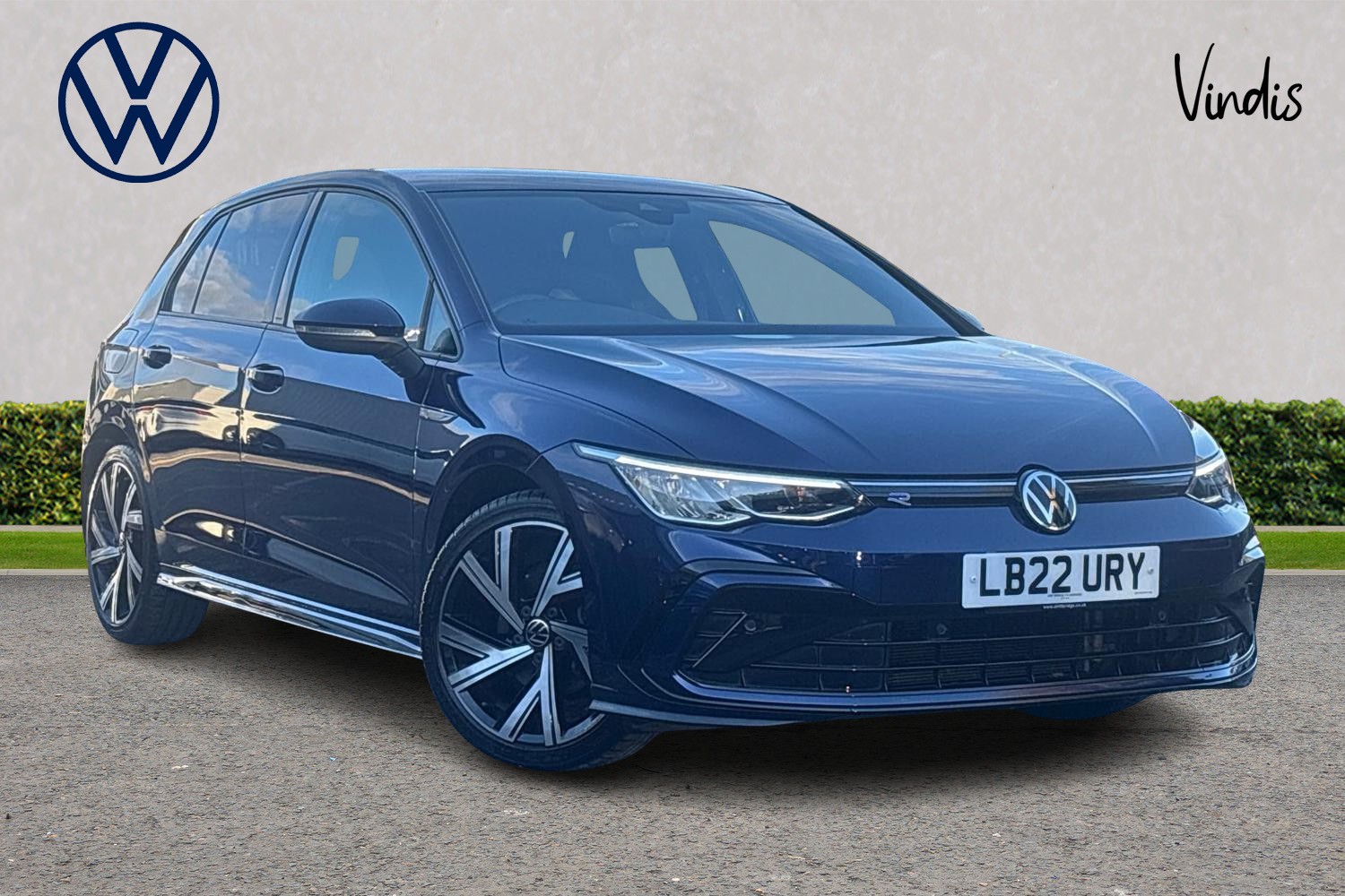 Main listing image - Volkswagen Golf