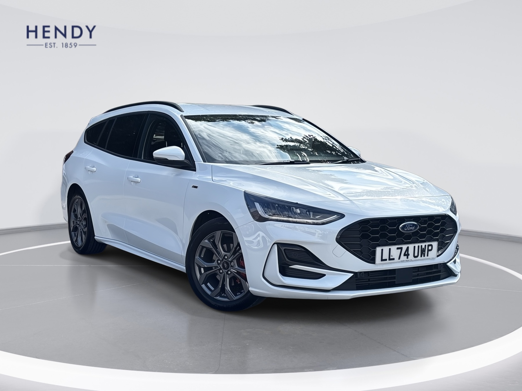 Main listing image - Ford Focus Estate