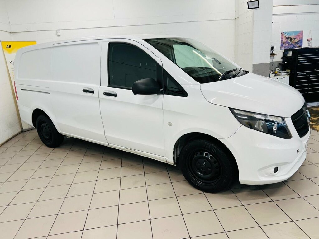 Main listing image - Mercedes-Benz Vito