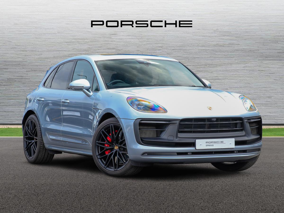 Main listing image - Porsche Macan