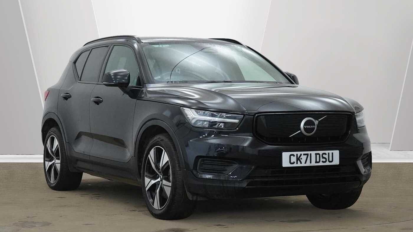 Main listing image - Volvo XC40 Recharge