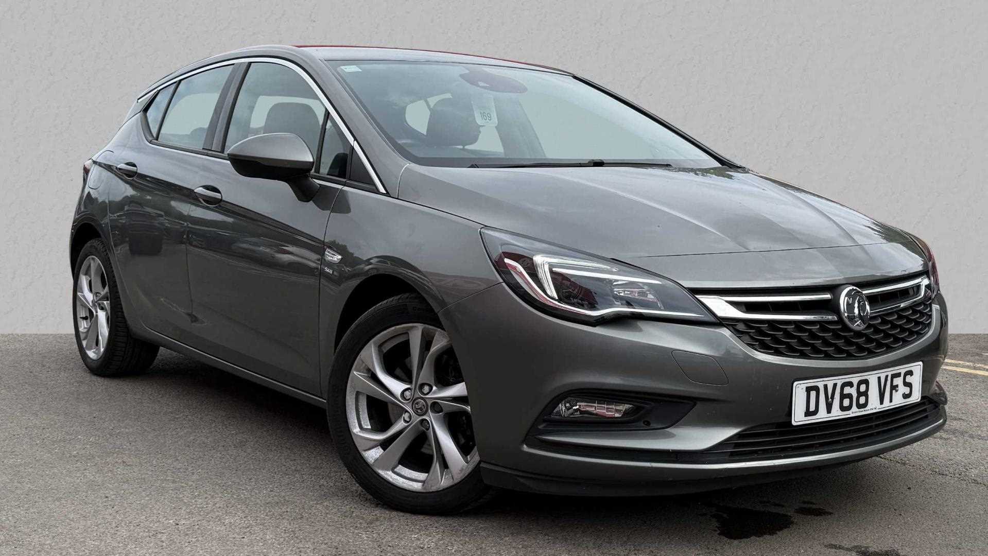 Main listing image - Vauxhall Astra