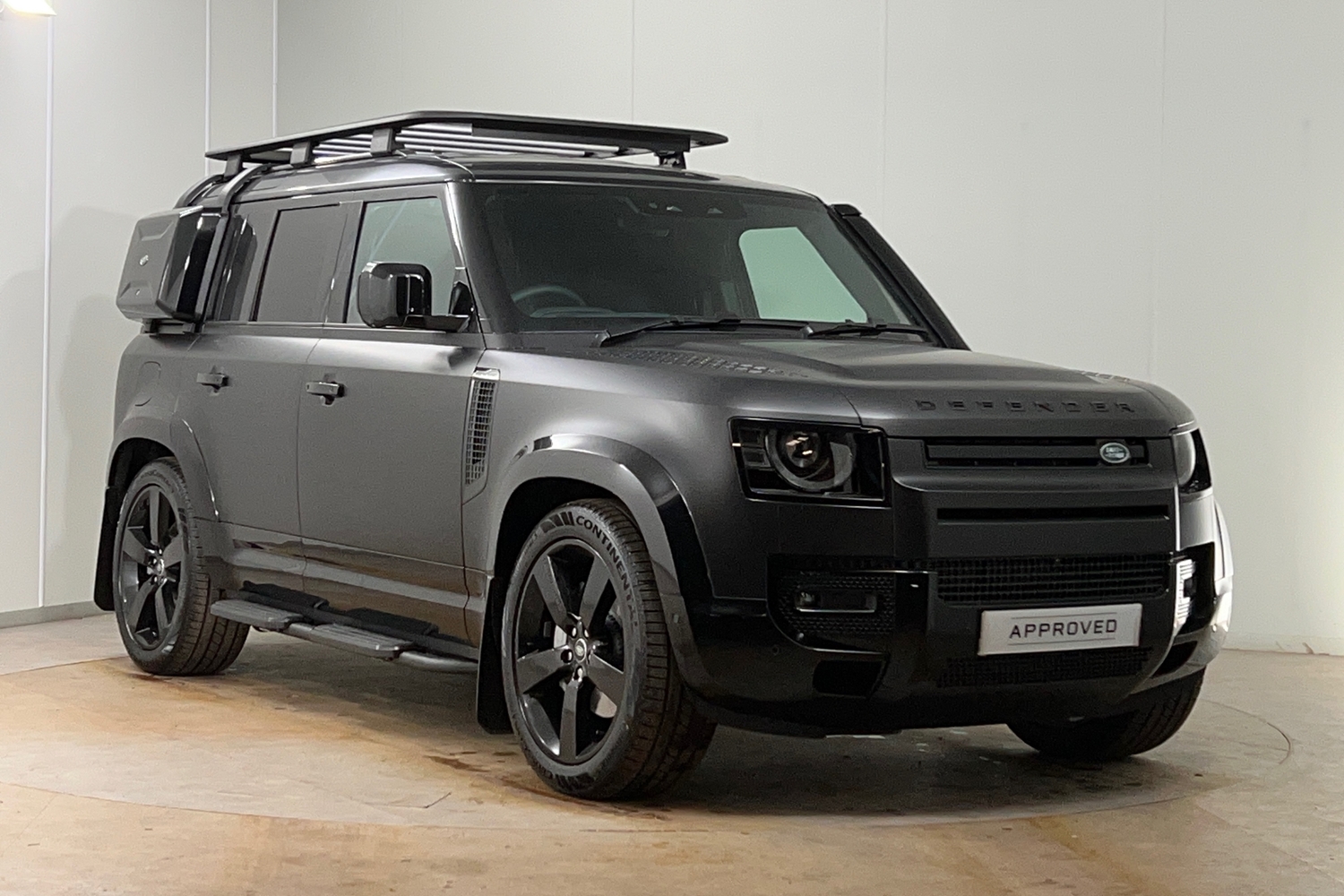 Main listing image - Land Rover Defender