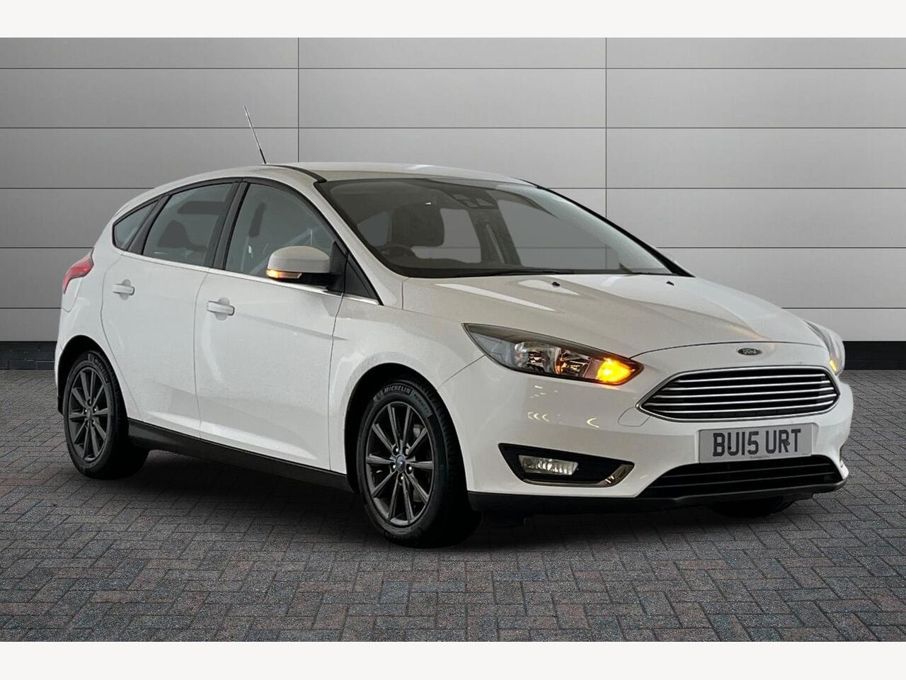 Main listing image - Ford Focus