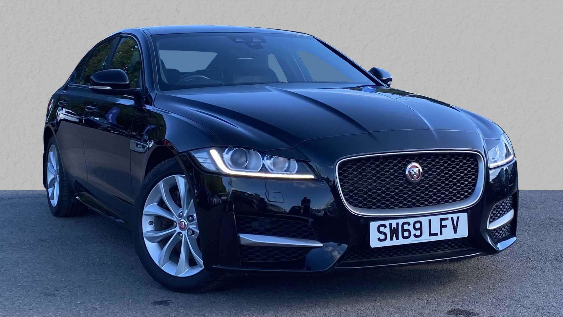 Main listing image - Jaguar XF