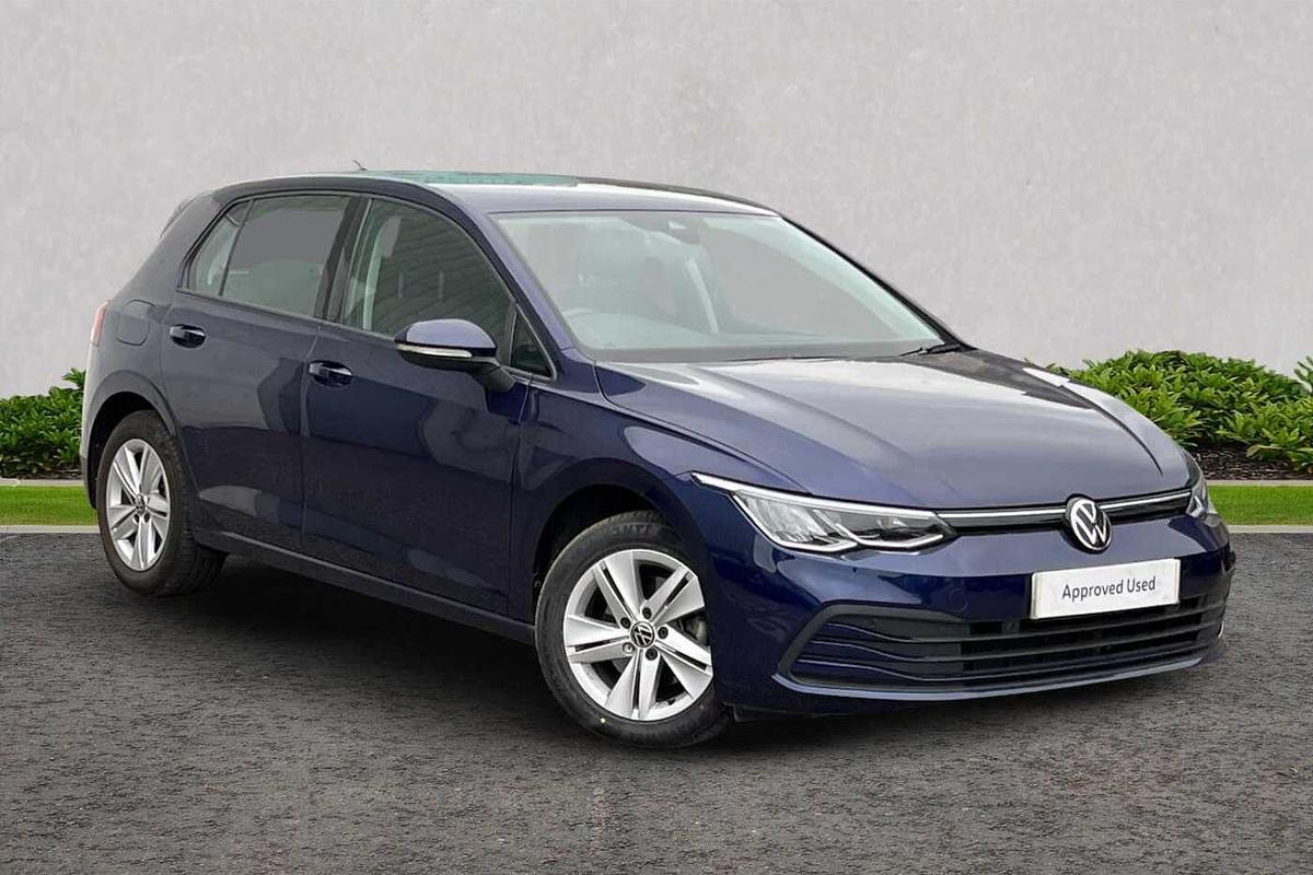 Main listing image - Volkswagen Golf