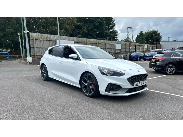 Main listing image - Ford Focus ST