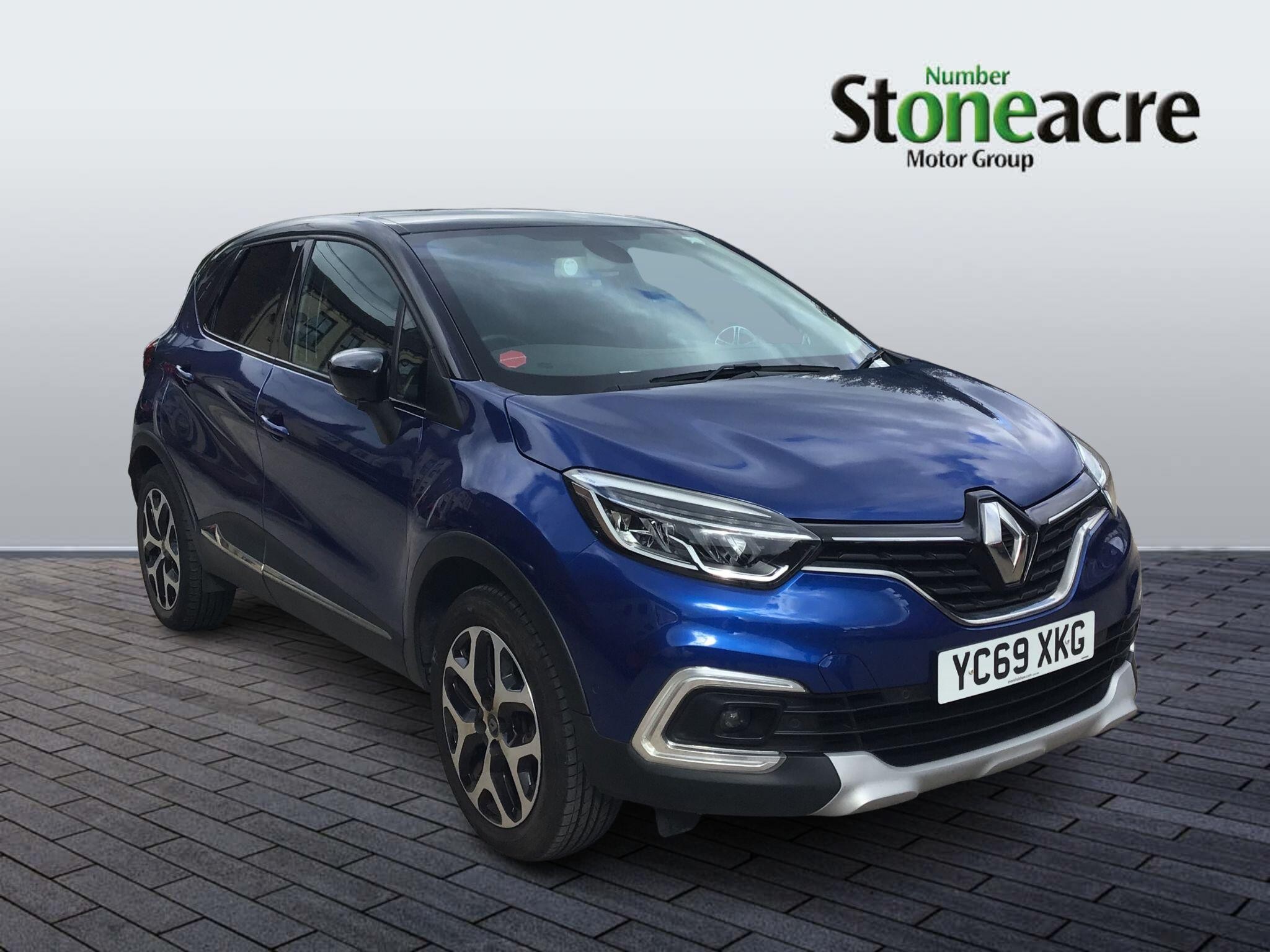 Main listing image - Renault Captur
