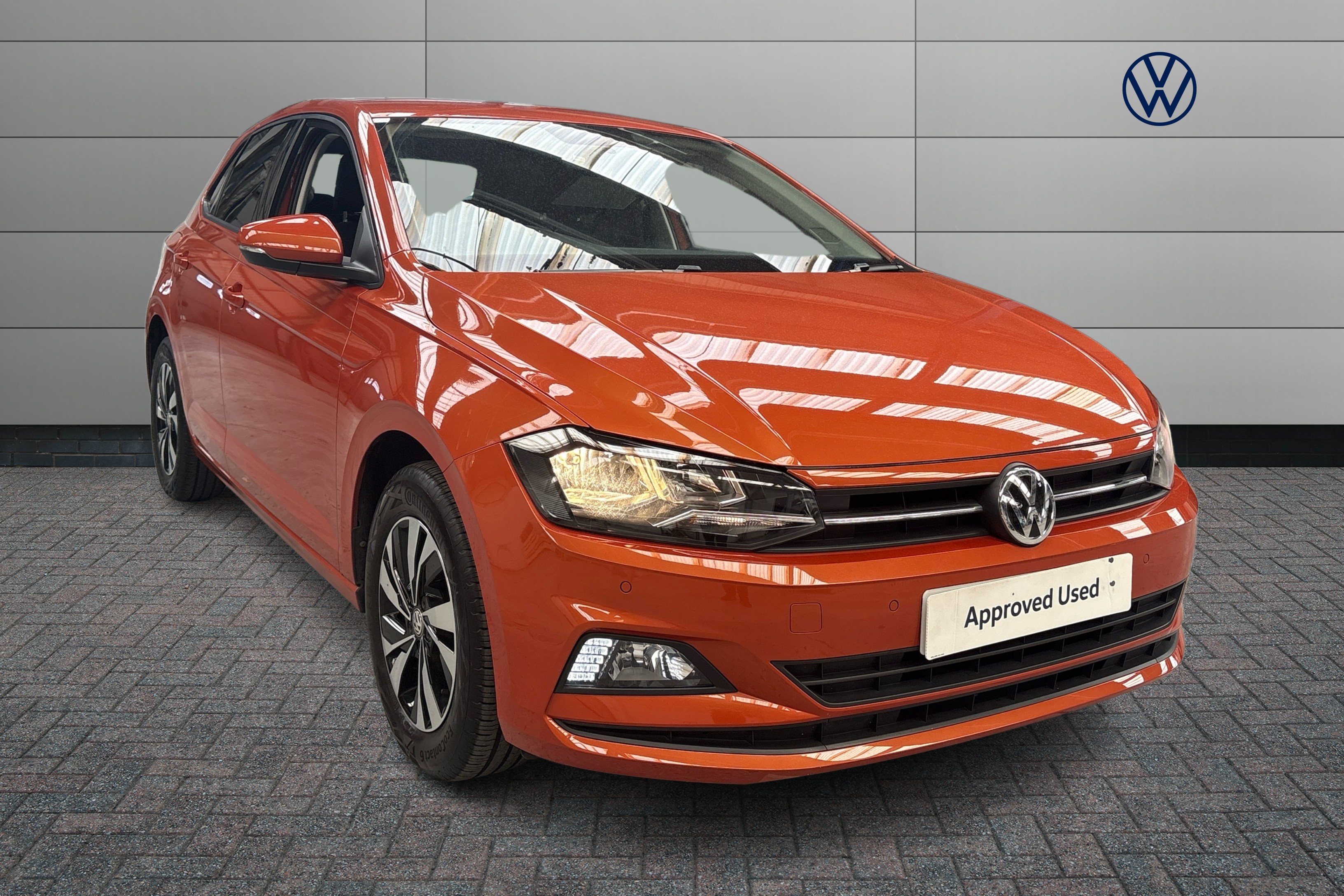 Main listing image - Volkswagen Polo