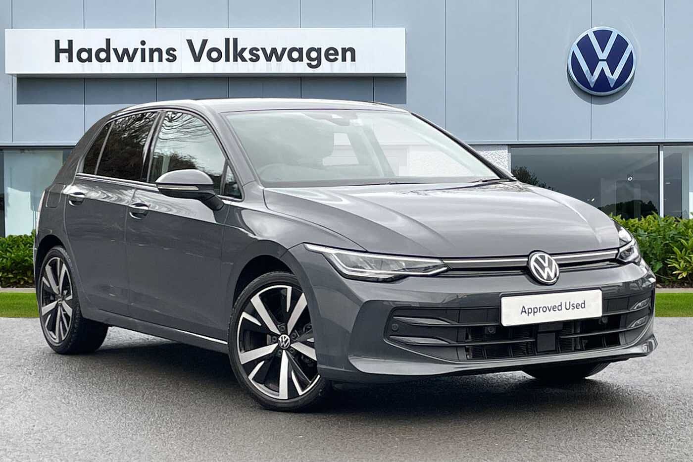 Main listing image - Volkswagen Golf