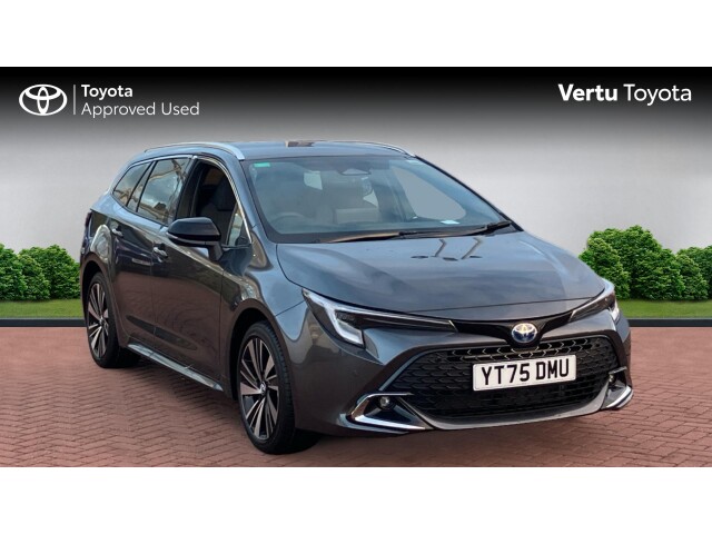 Main listing image - Toyota Corolla Touring Sport