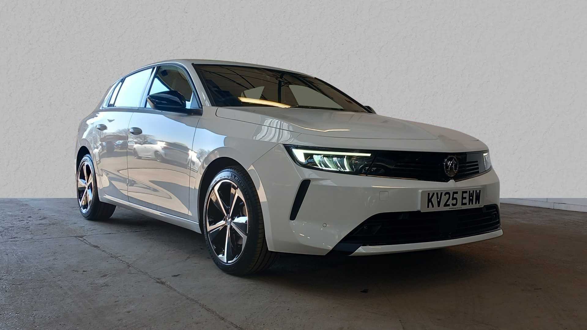 Main listing image - Vauxhall Astra