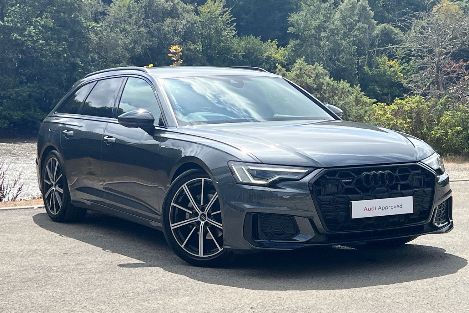 Main listing image - Audi A6