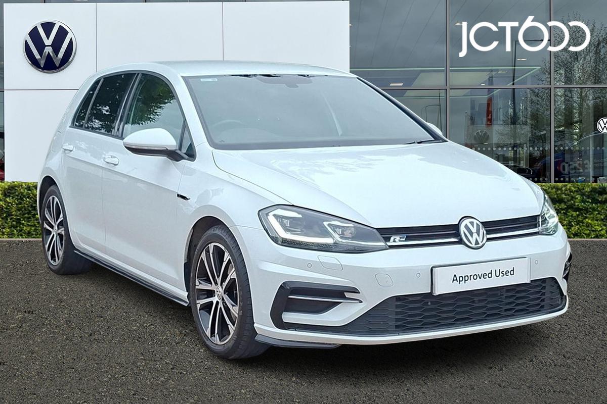 Main listing image - Volkswagen Golf