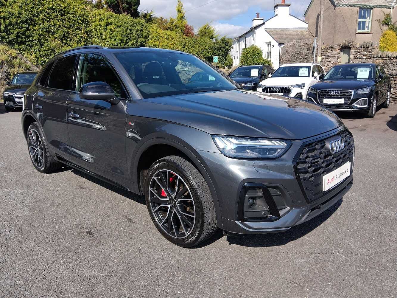 Main listing image - Audi Q5