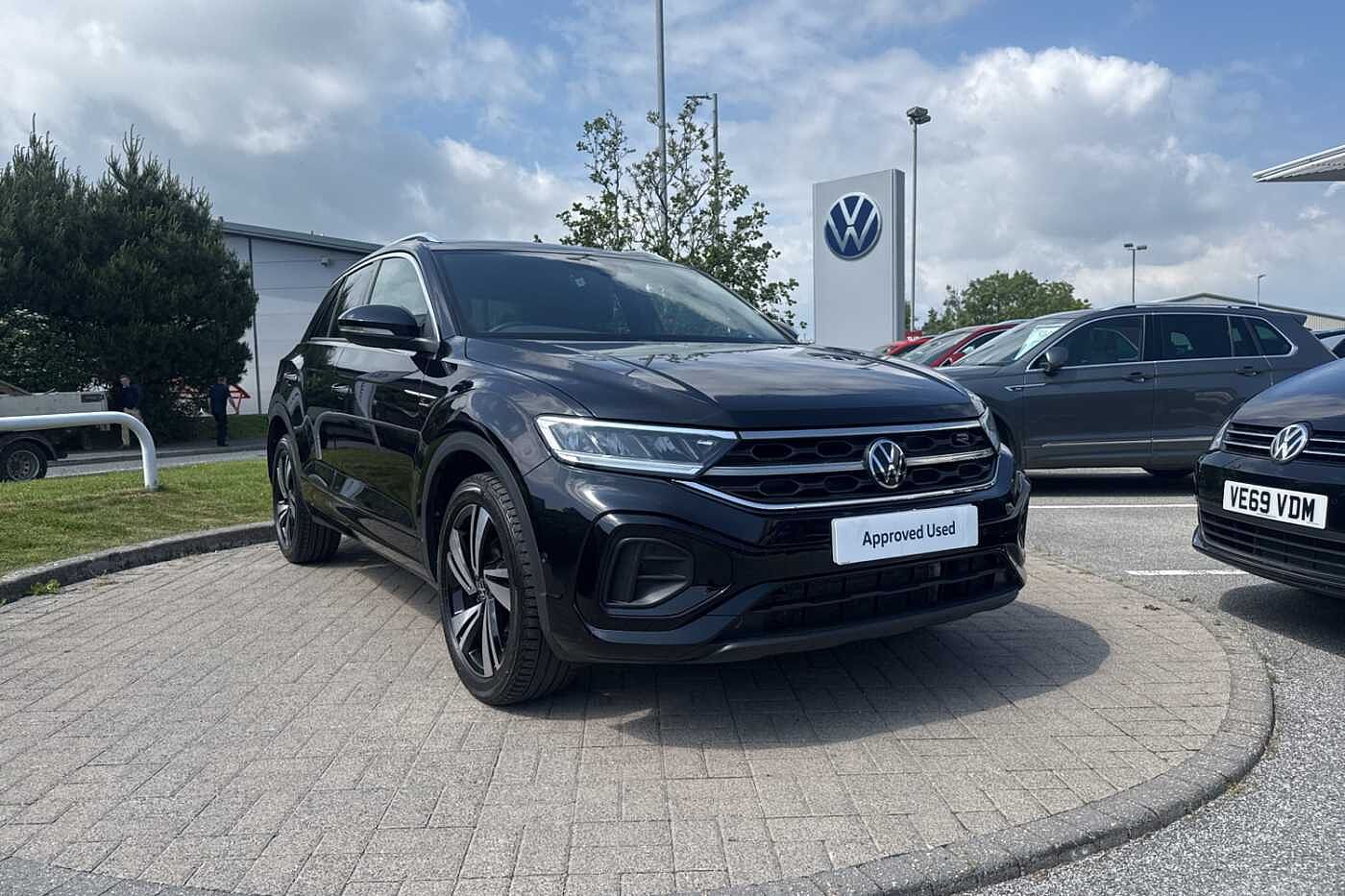 Main listing image - Volkswagen T-Roc