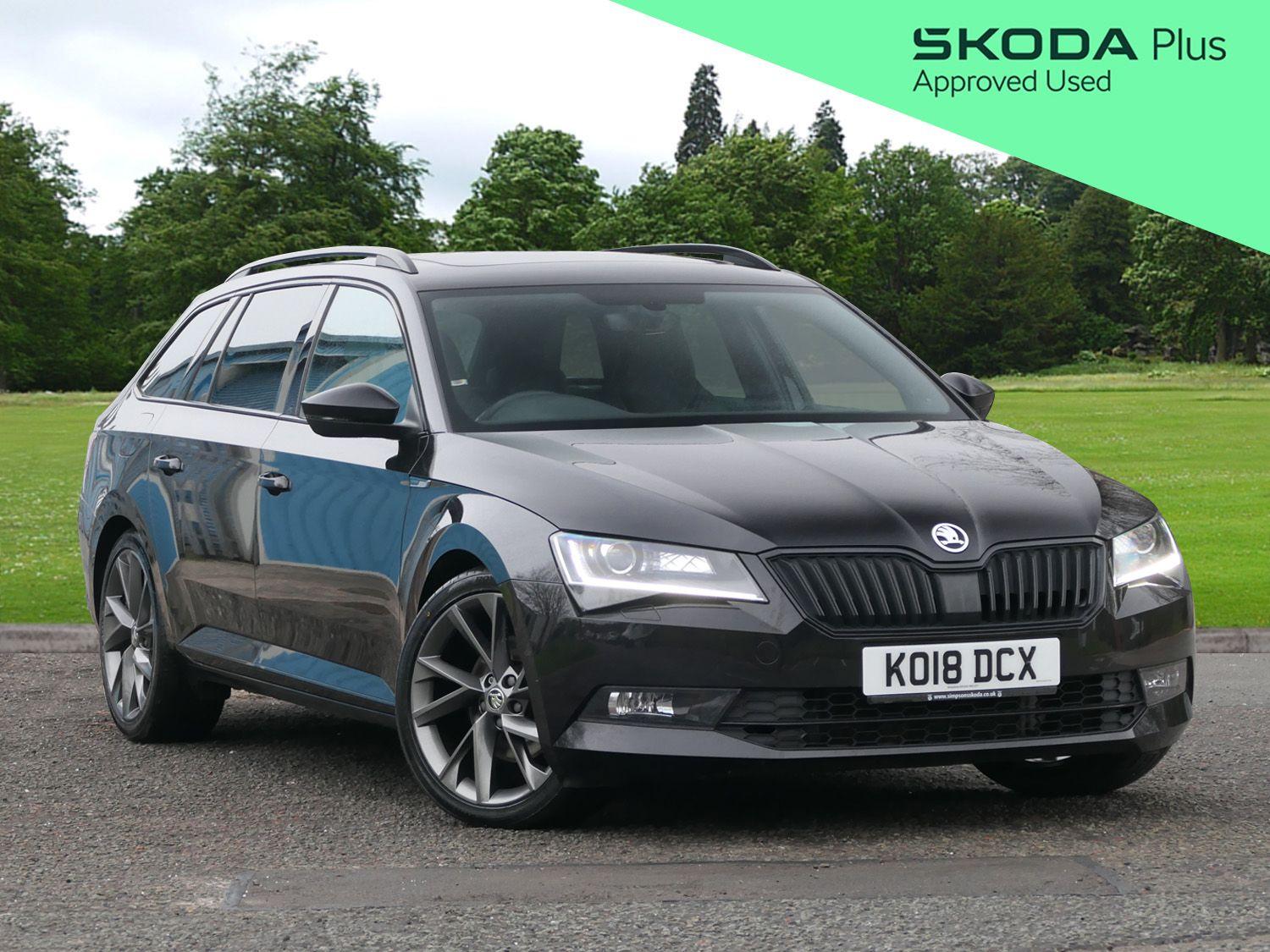 Main listing image - Skoda Superb Estate