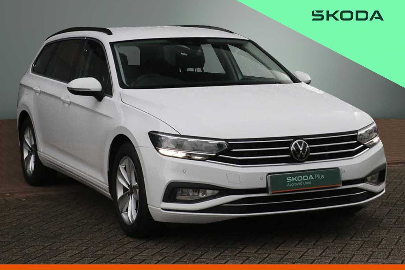 Main listing image - Volkswagen Passat