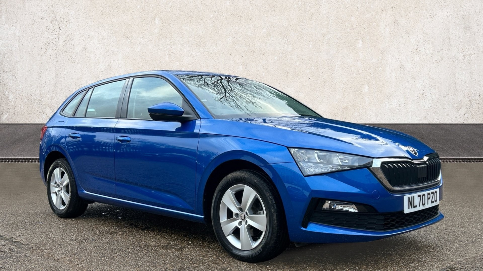 Main listing image - Skoda Scala