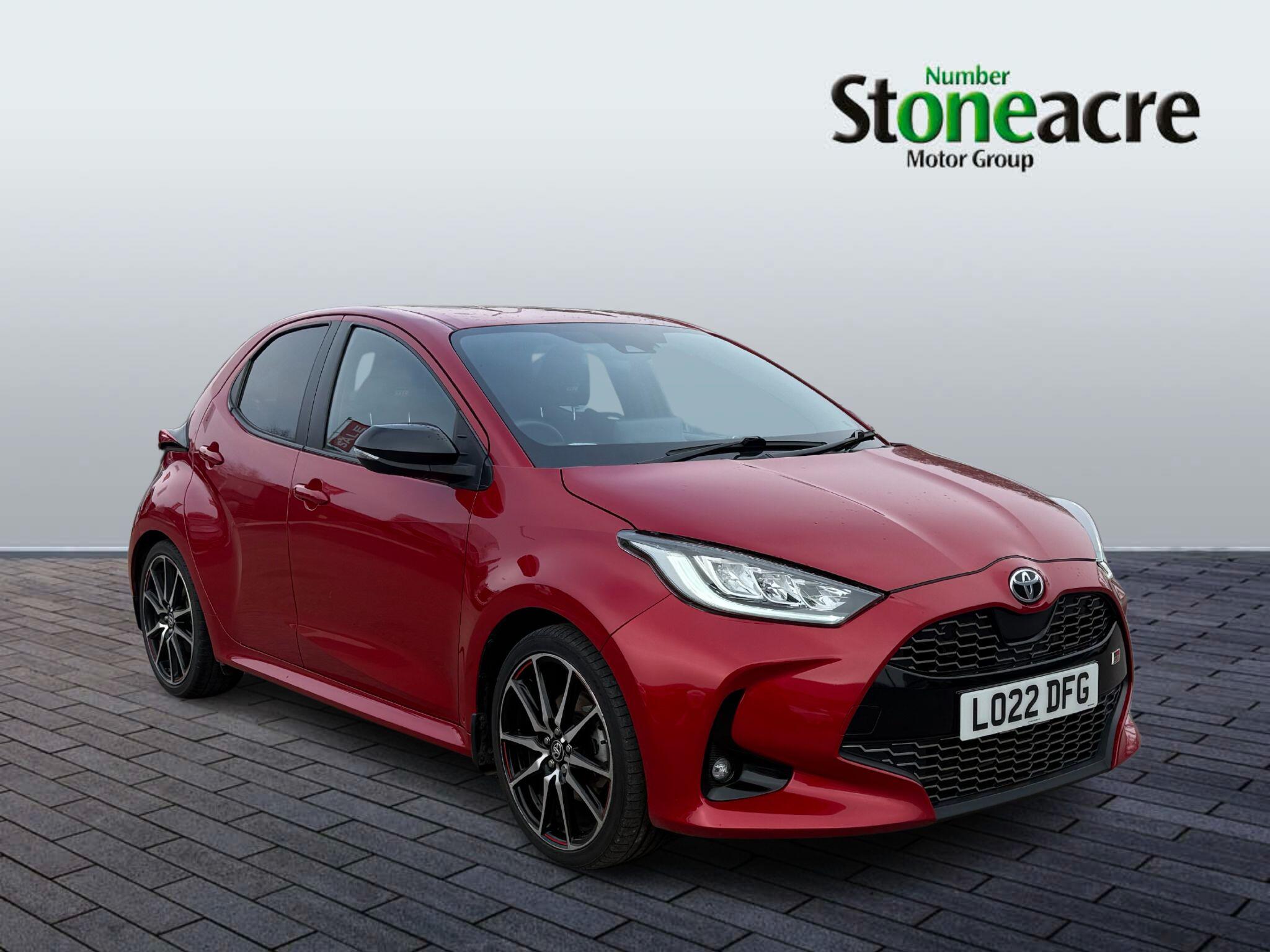 Main listing image - Toyota Yaris