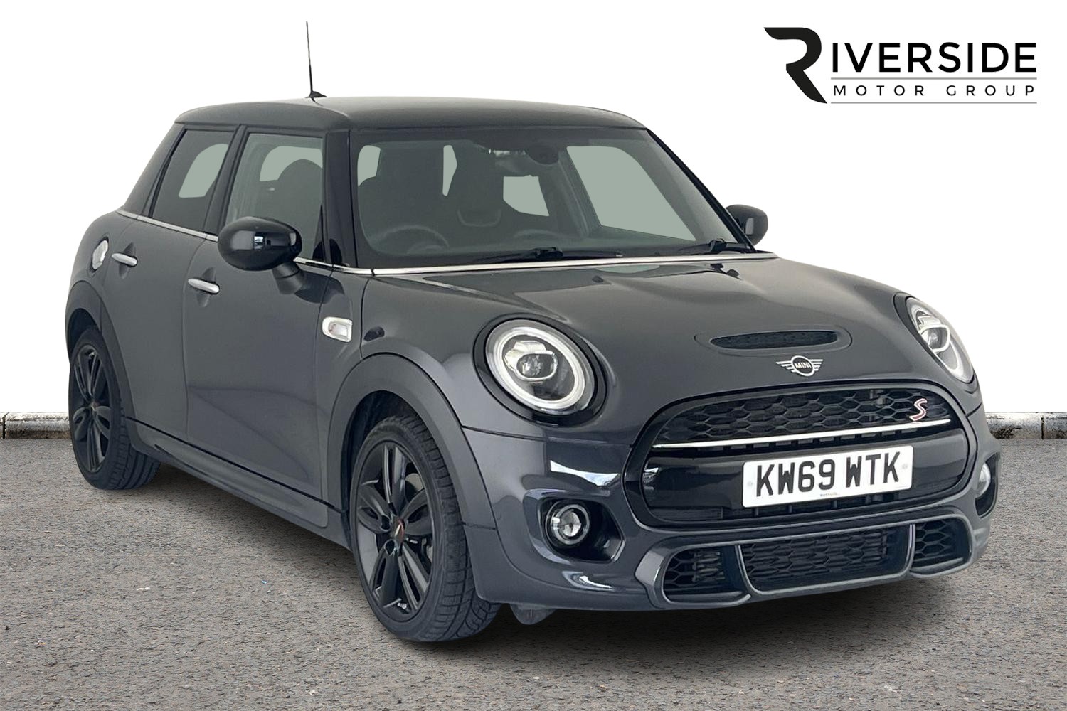 Main listing image - MINI Hatchback 5dr