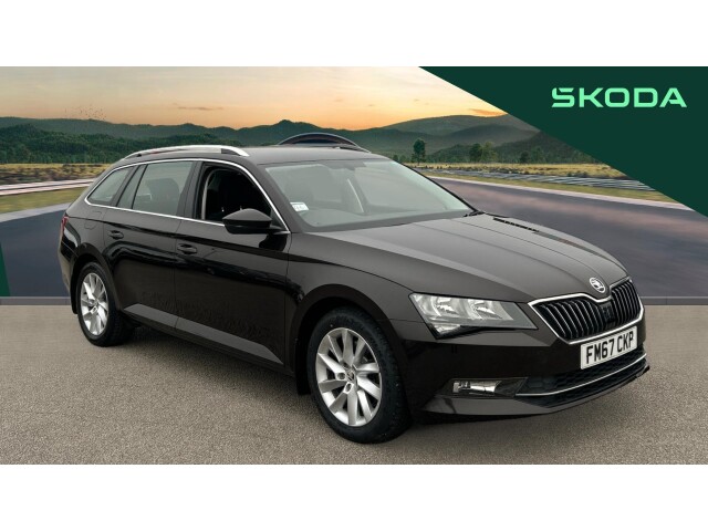 Main listing image - Skoda Superb Estate